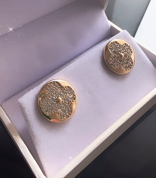 Caravanas Trébol y circonias