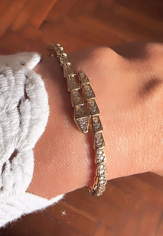 Brazalete bañado en Oro 18 con circonias