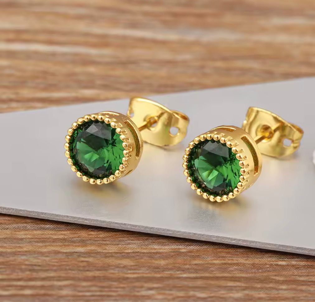 Caravanas de cristal bañadas en oro 18