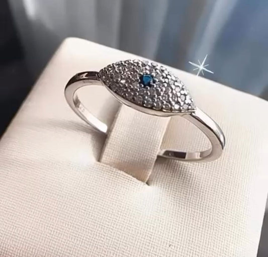 Anillo de Plata y circonias Nro. 7