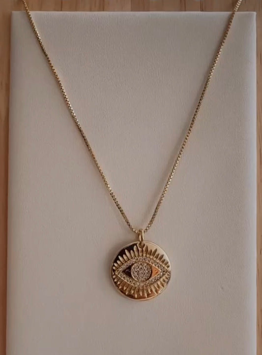 Cadena con Medalla de ojo