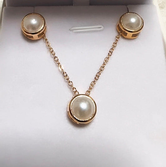 Conjunto cadena y caravanas Perla