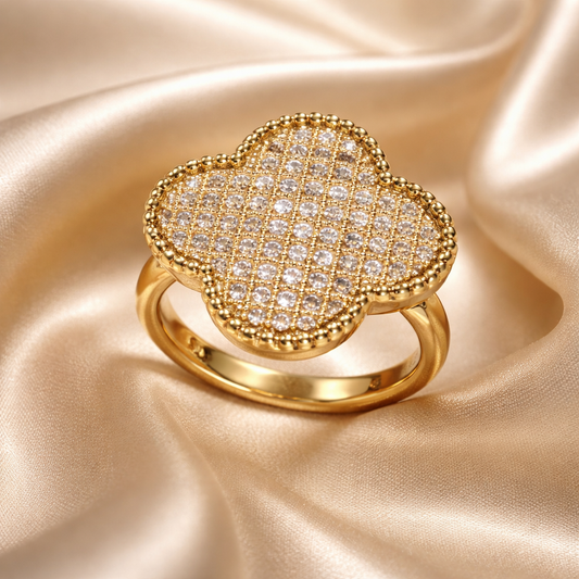Anillo trébol circonias