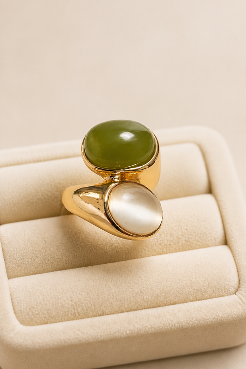 Anillo con resina