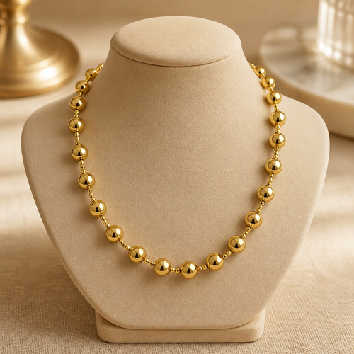 Collar de perlas bañadas en Oro 18
