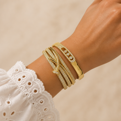 Brazalete ancho con circonias