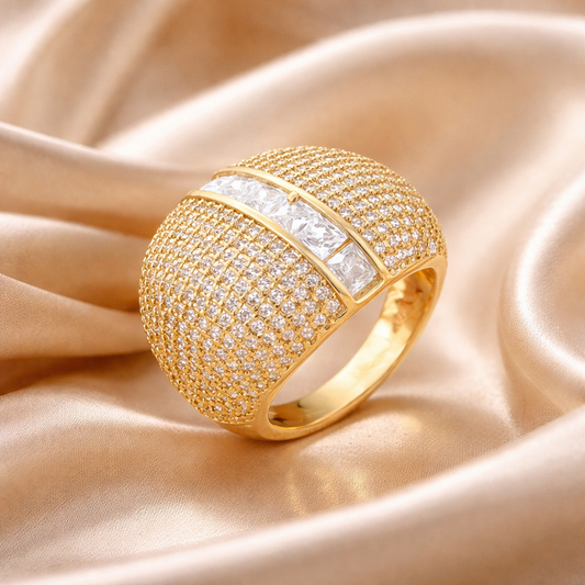 Anillo bañado en Oro 18 con Circonias