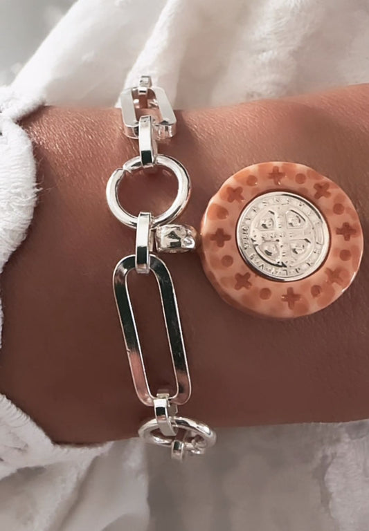 Pulsera de Acero Blanco con Medalla de Resina y Plata