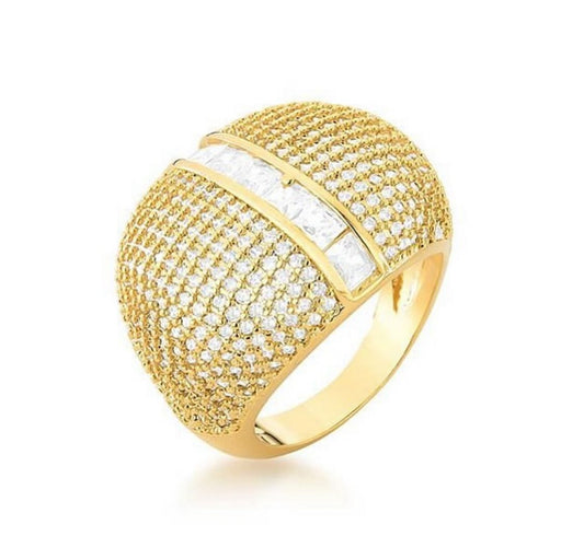 Anillo bañado en Oro 18 con Circonias