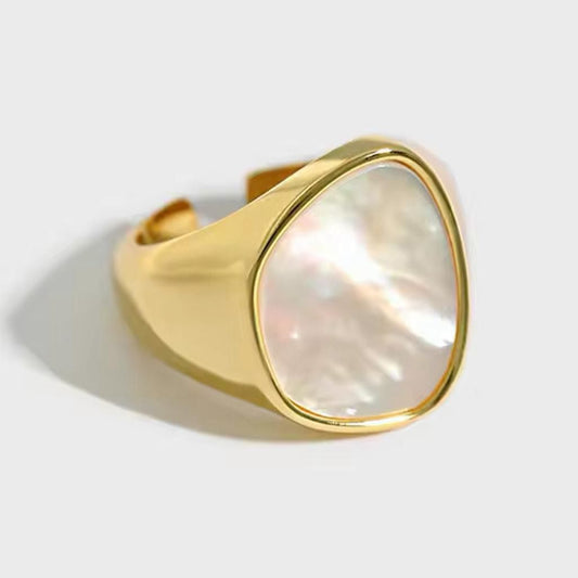 Anillo bañado en Oro 18