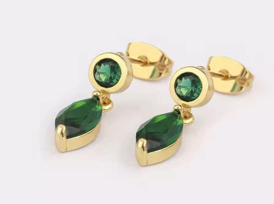 Caravanas bañadas en Oro con cristales