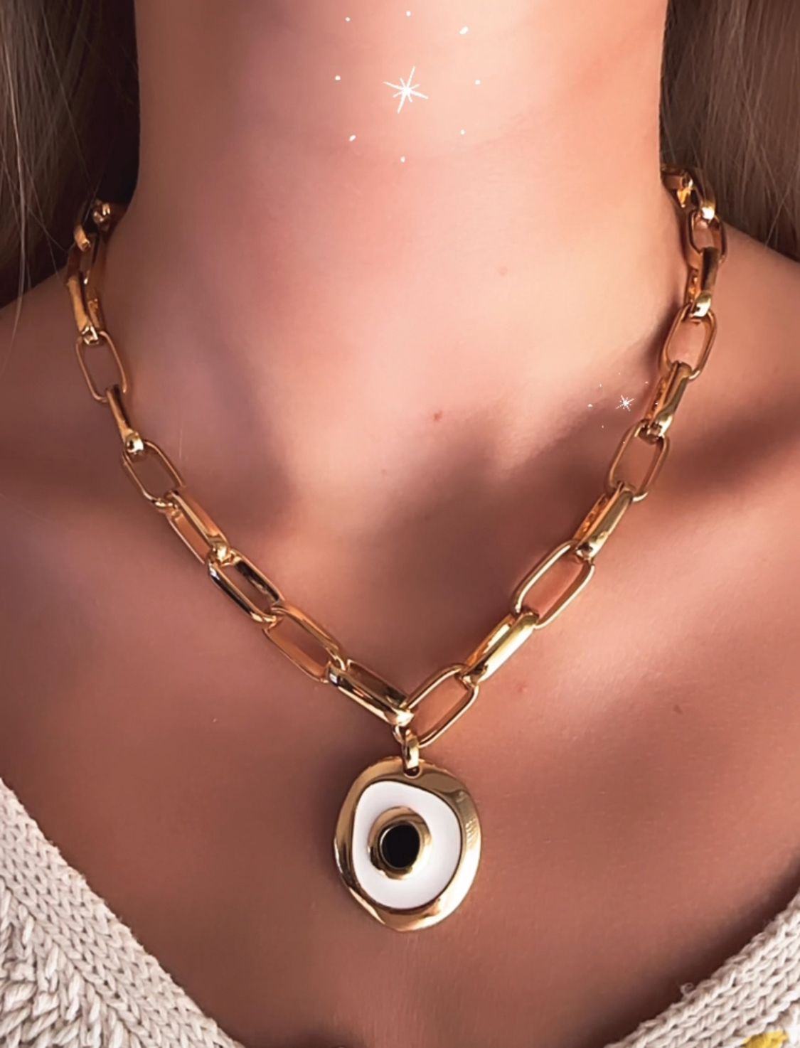 Collar de Acero bañado en Oro 18