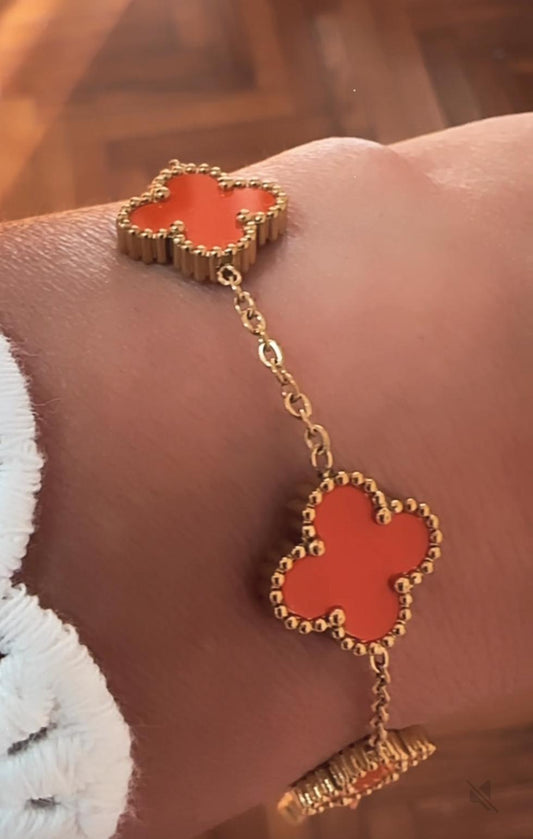 Pulsera de Trébol de Acero bañada en Oro 18