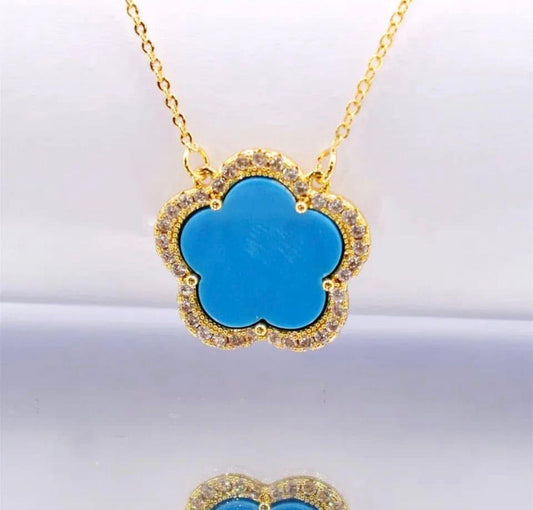 Cadena con Flor Turquesa