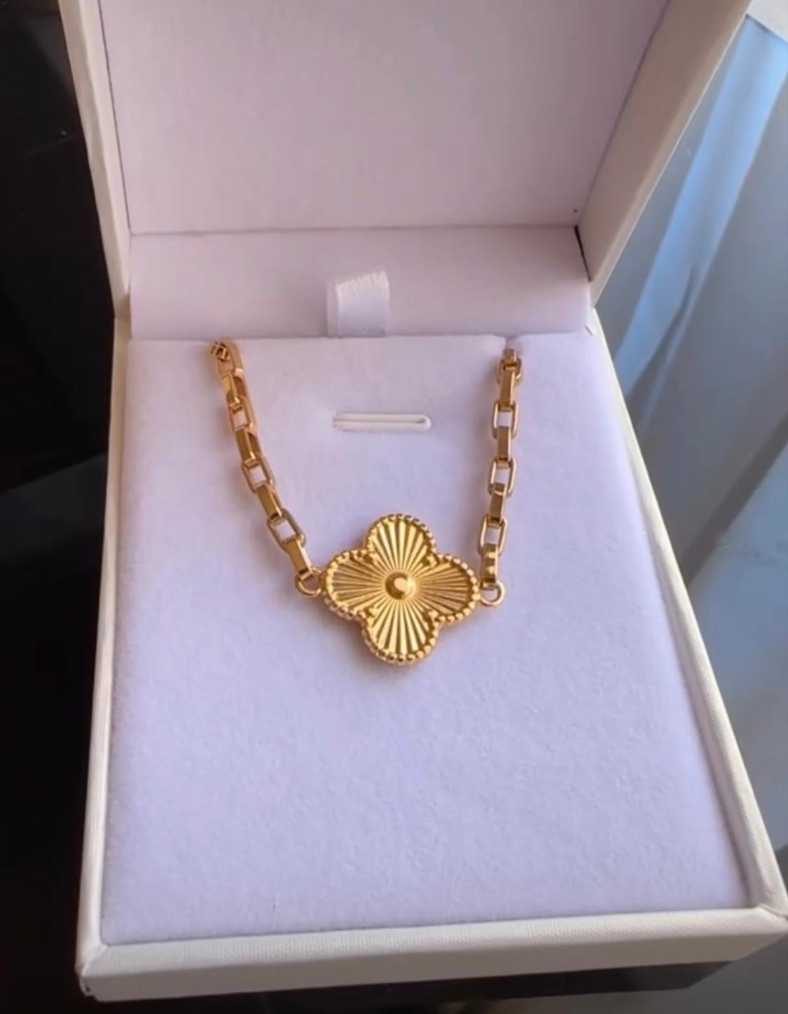 Cadena de Acero con Trebol