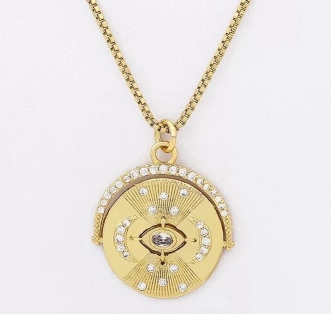 Cadena con medalla de acero y circonias