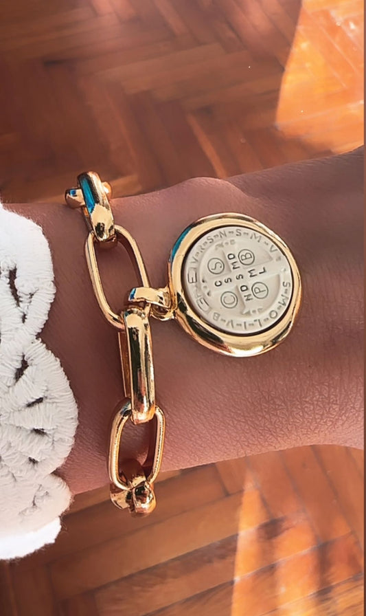 Pulsera bañada en Oro 18 con Medalla de San Benito en Resina