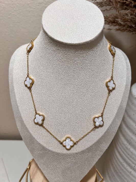 Collar Trebol de 60 cm